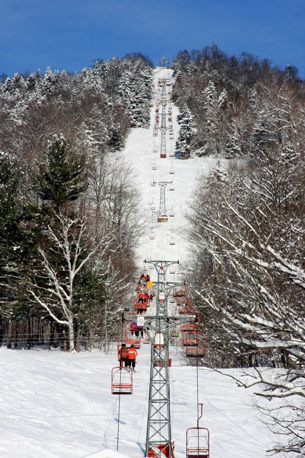 JacksonVillageDec/BLACKLIFT.jpg