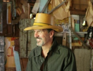 Cottage artist Tim Mosby