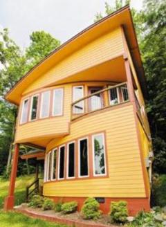 small cottage designs from Gary Best
